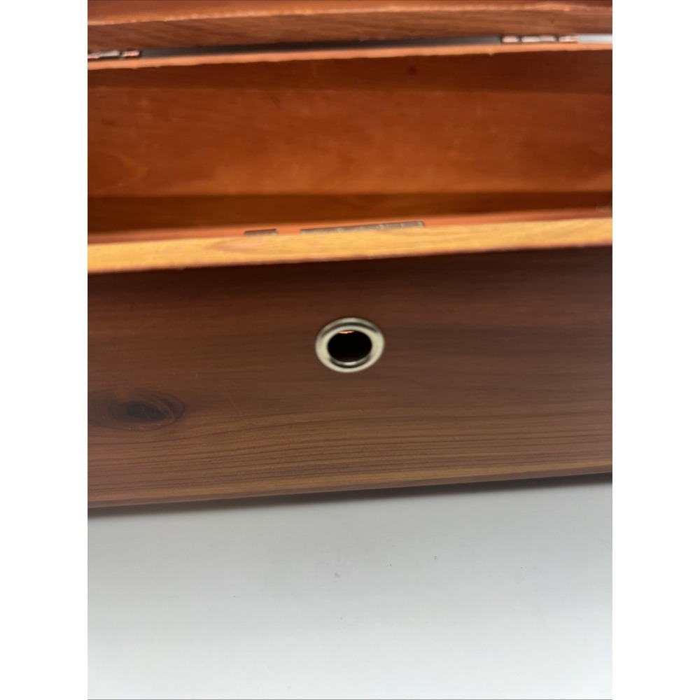 Vintage Lane Miniature Cedar Chest No Key Wolf Furniture Co. Decatur Illinois - Picture 3 of 7